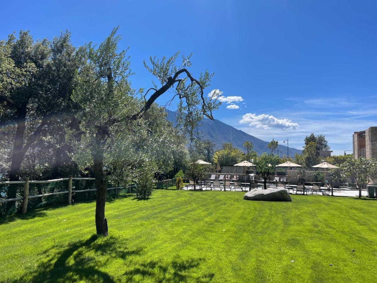 Sibenbras Natural Aparthotel Limone sul Garda Extérieur photo